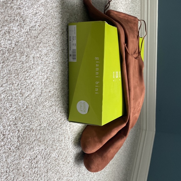 Practically new Gianni Bini “Curry Tan Trillia” knee high boots - Picture 5 of 7